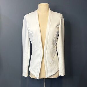 Women’s Banana Republic Elegant White Women's Open Blazer. Size 2 Tall. Small